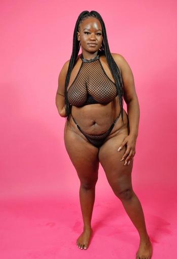 Juicy Shay, 24  female escort, Washington