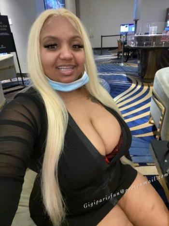 Gigi, 28  female escort, Washington