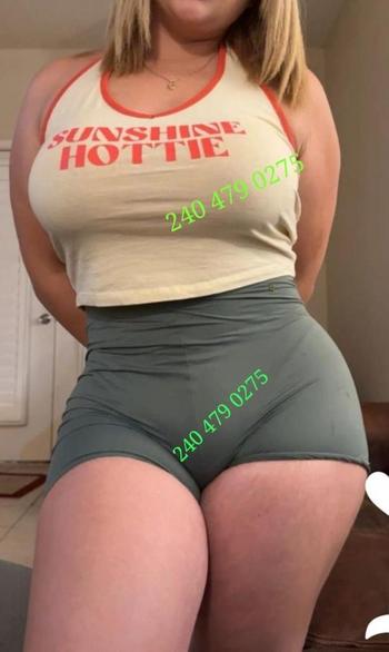 Bom bom, 27  female escort, Washington