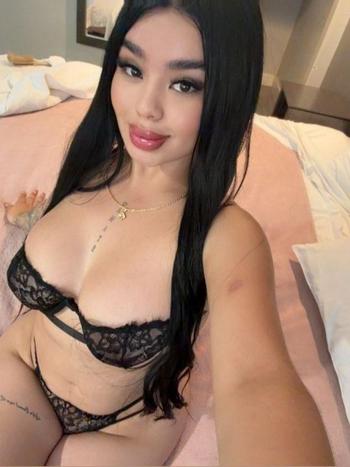 929-264-5835, 24  female escort, Washington