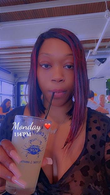 Empress , 28  female escort, Washington