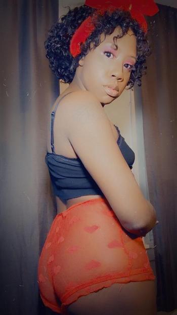 Goddess, 27  female escort, Washington
