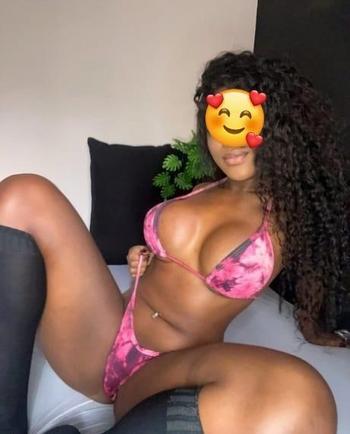 202-743-6272, 22  female escort, Washington